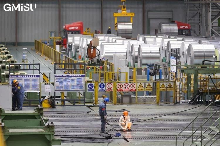 GMiSU panel production and forming equipment
